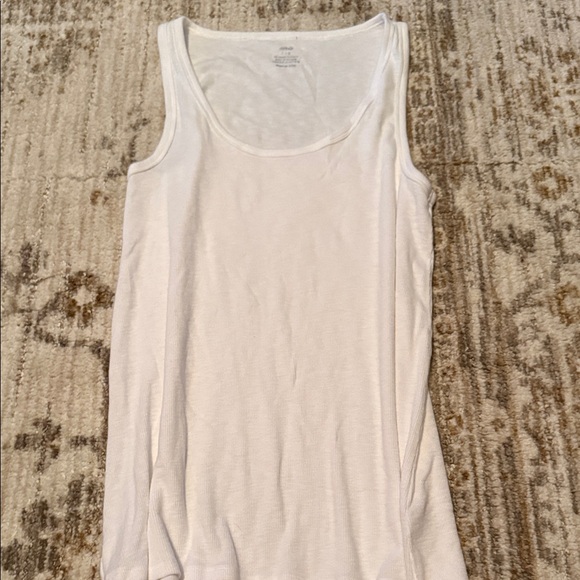 Women's Assorted Color Tops Set - Picture 7 of 7